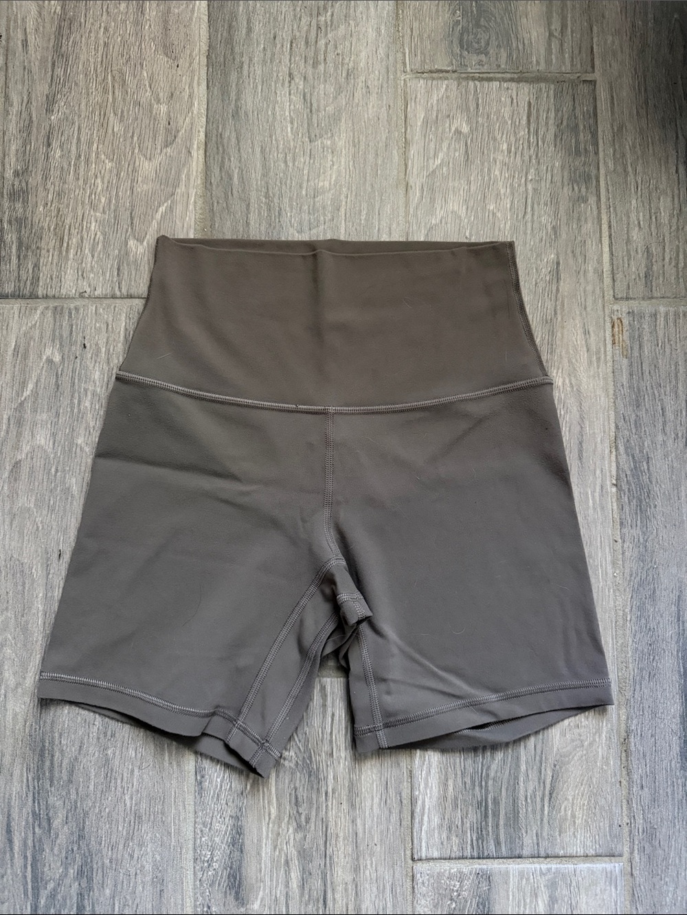 lululemon athletica Align High-Rise Short 6in Nomad